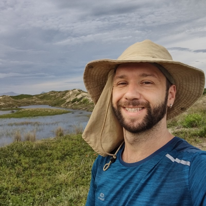 Dr. Everton Richetti